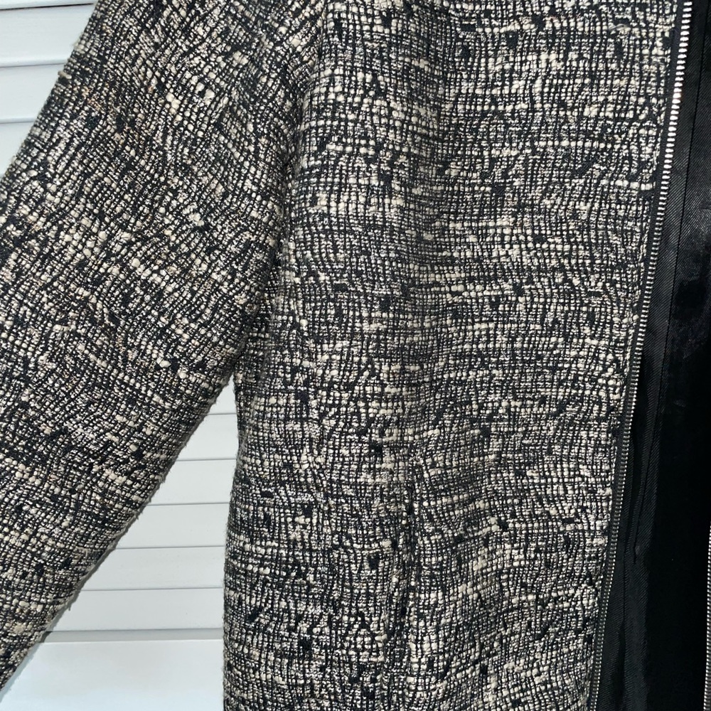 Structured Tweed zip-up - Picture 2 of 3